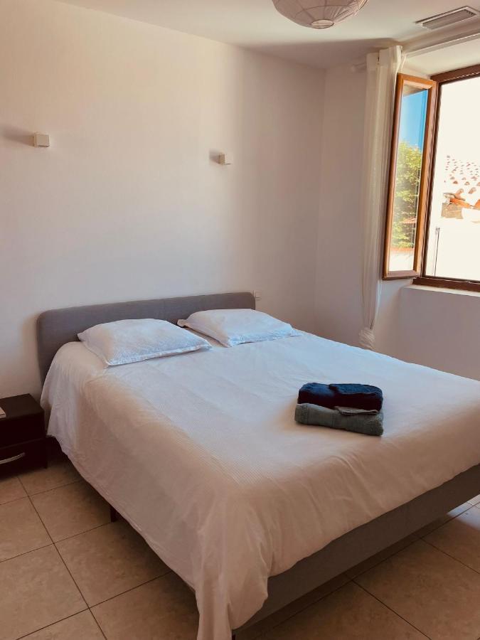 Appartement Cosy T2 - 4 Personnes -Proche De La Mer Marseille Exterior photo